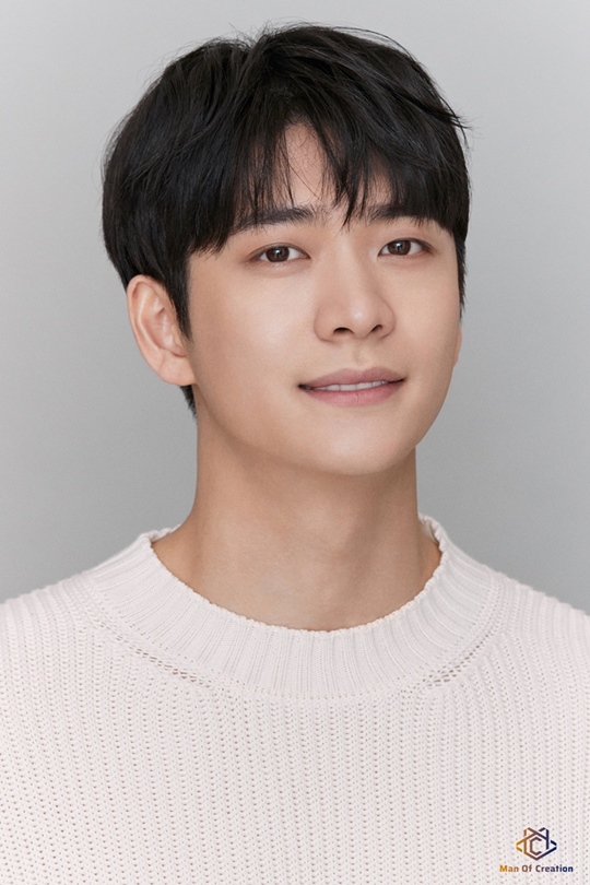 국민섭섭남 강태오, 써브웨이 새 모델 발탁