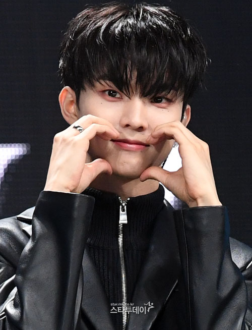 [포토]더보이즈 큐, 소년미 뚝뚝