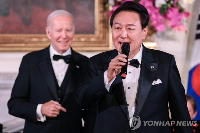 김의겸 “尹, 백악관이라는 노래방서 150조짜리 한곡 부른 것”