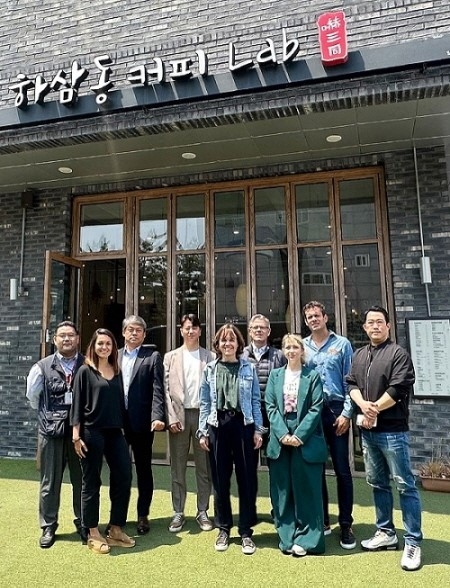 프랑스 프리미엄 시럽 1883 본사, 팬데믹 이후 하삼동커피 방문