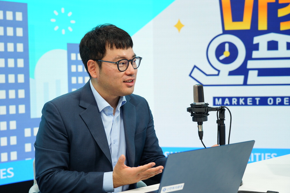 기업 실적 내년까지 개선…건설기계 주목