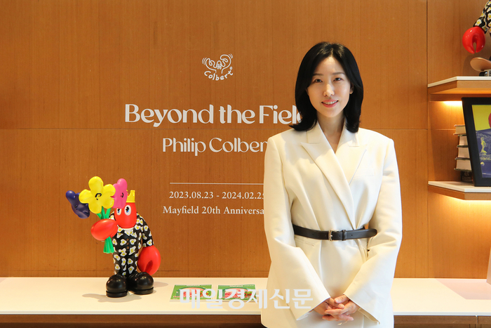 차세대 엔디워홀 ‘필립 콜버트’ 유치한 30대 마케터 이선우 “스무살, 메이필드로 오세요”