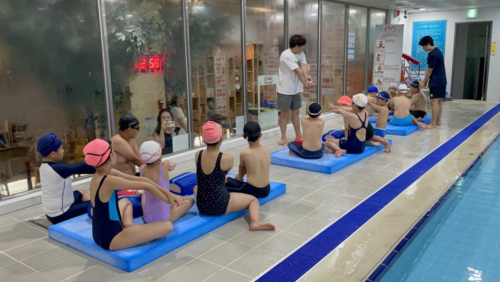 CPR·화재대피 안전훈련 했더니 … 체육시설 매출 늘었다