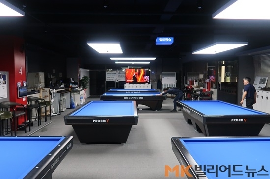 “인건비 절감에 심야매출도 쏠쏠” 용인서 무인당구장 세 곳 운영하는 당구장 업주