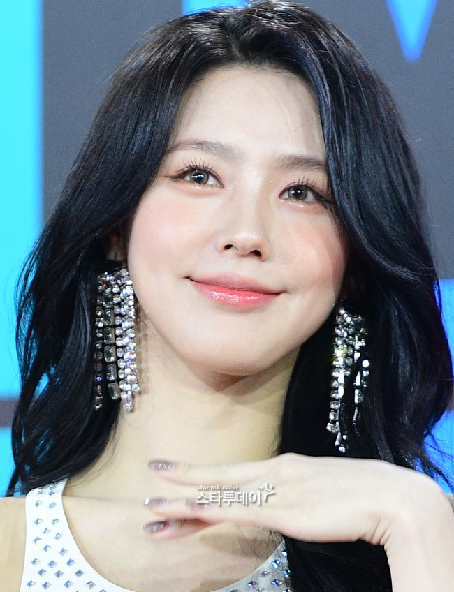 [포토]미연, 꽃미모 어때요?
