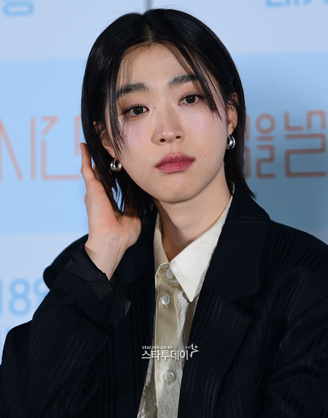 [포토]최성은, 시크한 분위기