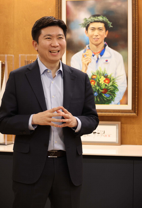 "제2의 박세리 나오려면 학생선수 최저학력제 폐지해야"