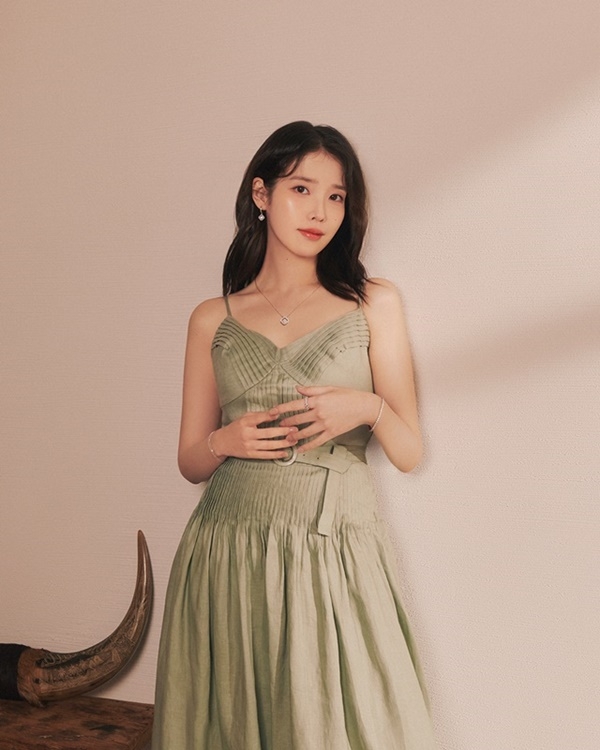 러블리 아이유 [화보]