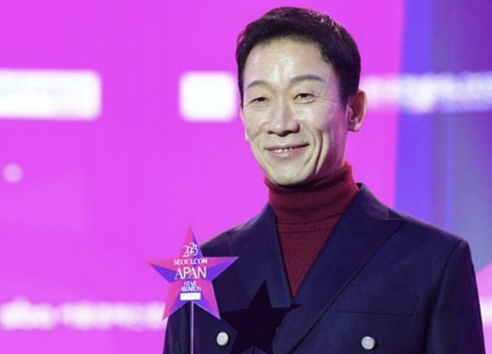 ‘54세’ 정석용, 늦깎이 새신랑 됐다…아내는 ‘이영애 닮은’ 음악감독