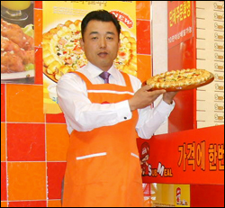 웰빙형 피자 창업비 확 줄였죠