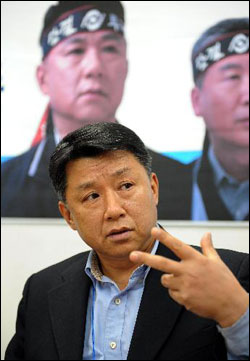 투쟁할 때는 하더라도 해외선 투자유치 앞장