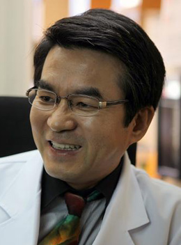 이달의 기능 한국인 박정열 진영사 대표