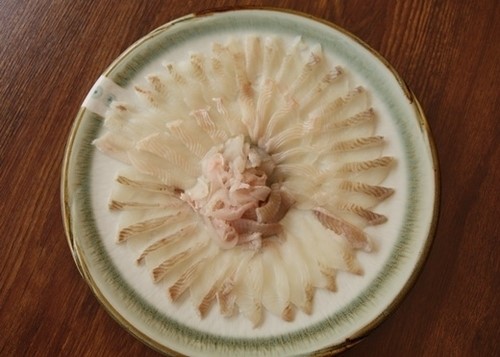 수원 광교 횟집에서 경주 울산 참가자미회 맛볼 수 있다?