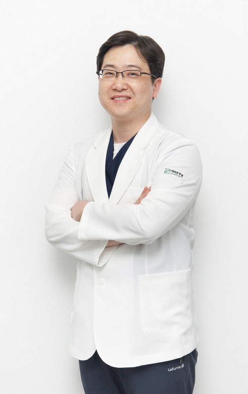 수술 없이 치료하는 어깨통증, 세바른병원 무료강좌로 알아보자