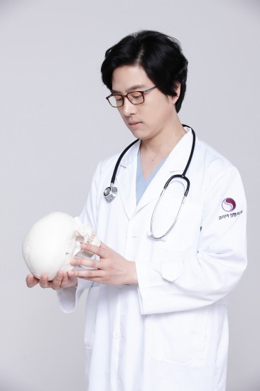 V라인의 완성, 안면윤곽수술