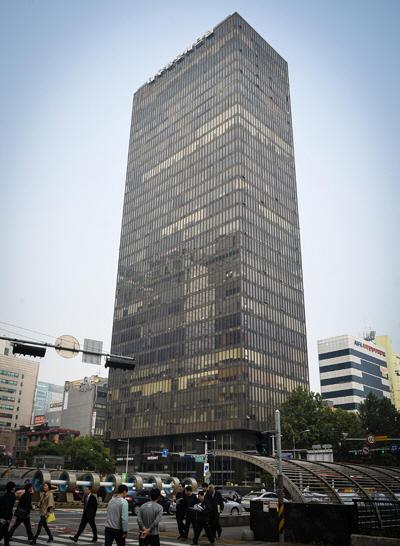 [건축과 도시] 한국 마천루의 효시 삼일빌딩