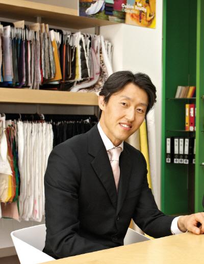 [2016 중소기업경영인 대상] 영우티앤에프리드, 섬유소재 혁신 주도… 패션업계 리더로 발돋움