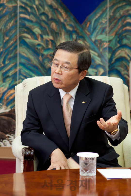 남유진 구미시장 탄소산업, 구미산단 신성장동력으로 키울 것