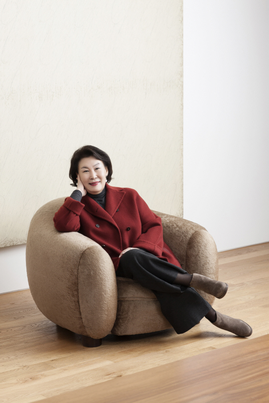 이현숙 국제갤러리 회장 아트리뷰 파워인물 100인 선정