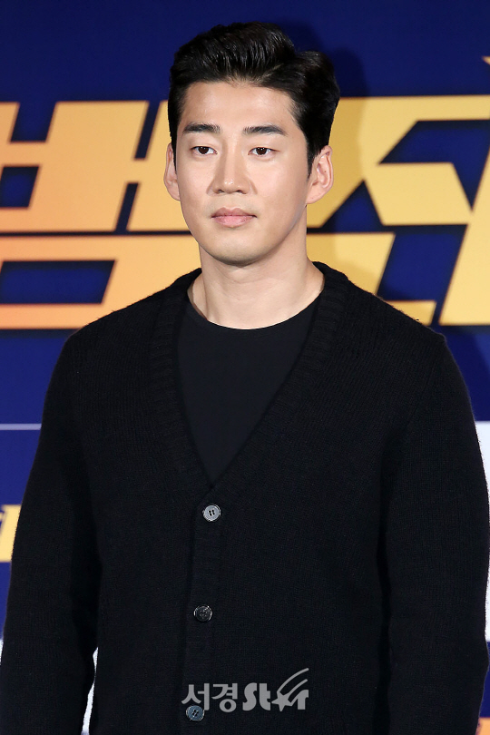 윤계상, 오늘은 말끔한 헤어스타일! (범죄도시 제작보고회)