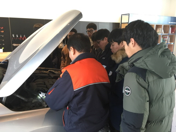 자동차 애프터마켓의 메카 장안평, 차량 전문가 양성 현장으로 변신