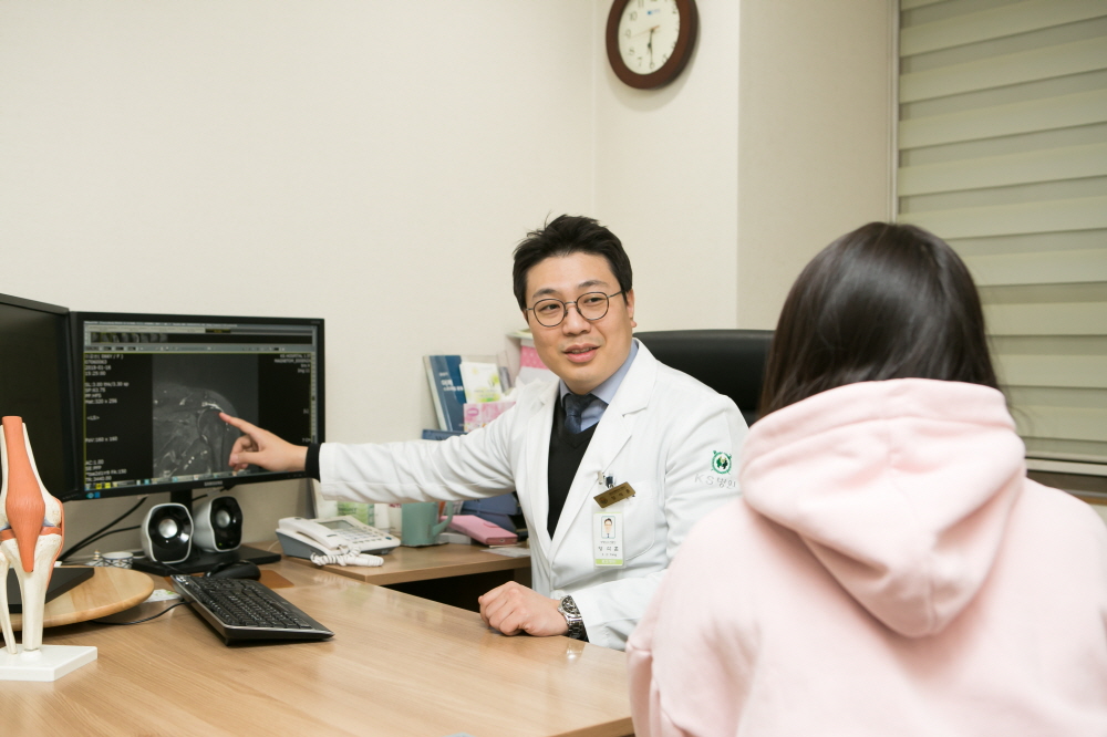 강남 KS병원, 이유 모를 현대인의 어깨 통증, ‘회전근개파열’ 의심해봐야
