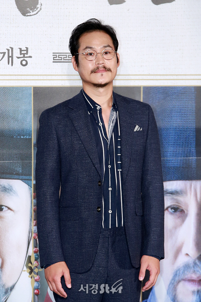 김성균, 배우의 아우라 (명당 제작보고회)