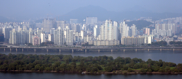 ‘똘똘한 한 채’ 2년 이상 살아야 양도세 장기보유특별공제 적용