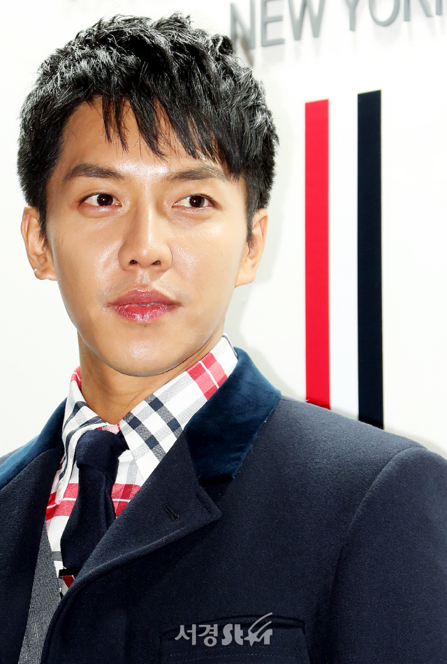 이승기, 또렷한 이목구비