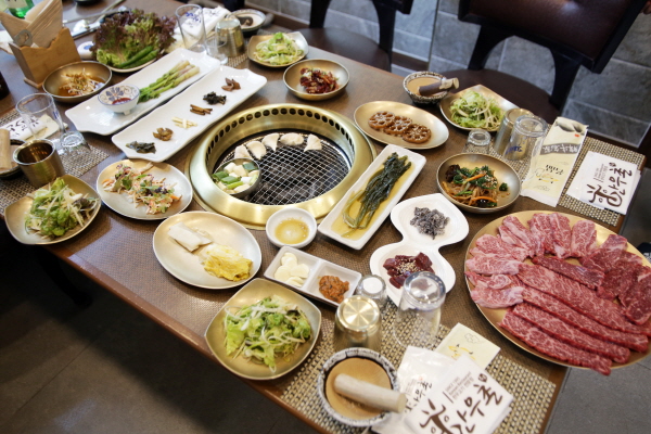 창원 한우 맛집 3대천왕 마산 오동동 한우촌 명품 음식점으로 5년 연속 지정