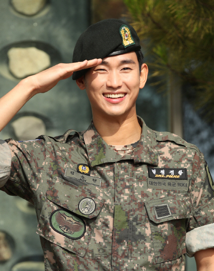 [특징주] 키이스트, 김수현 연말 계약 종료 예정 소식에 신저가