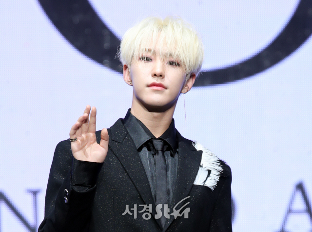 세븐틴 호시, 노랑머리 변신 (쇼케이스)