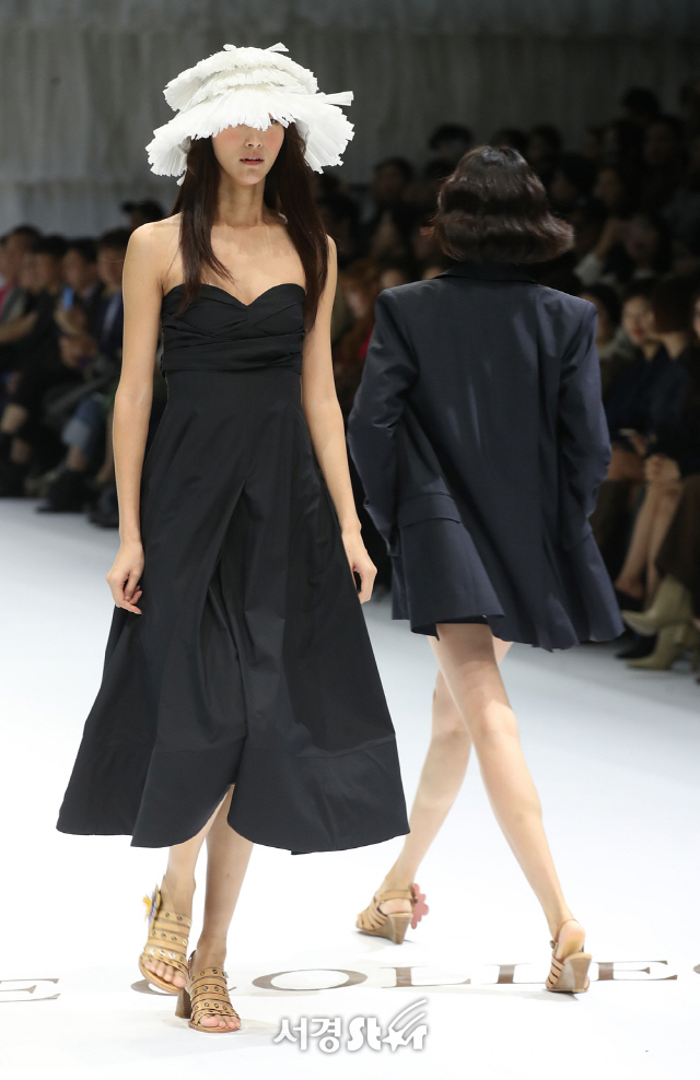 미스지컬렉션 우아한 무대 (2020 S/S 서울패션위크)