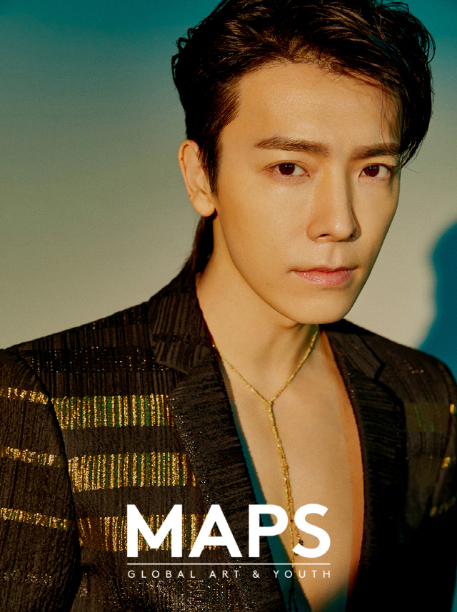 슈퍼주니어 동해, 조각 비주얼 뽐내는 단독 화보로 시선집중