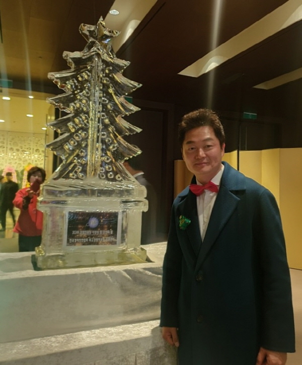 컬러복합기 임대-렌탈 기업 칼라테크오에이 정진석 대표, 총동문회 ‘2019 경영인대상 시상식 및 송녀의 밤’ 참석