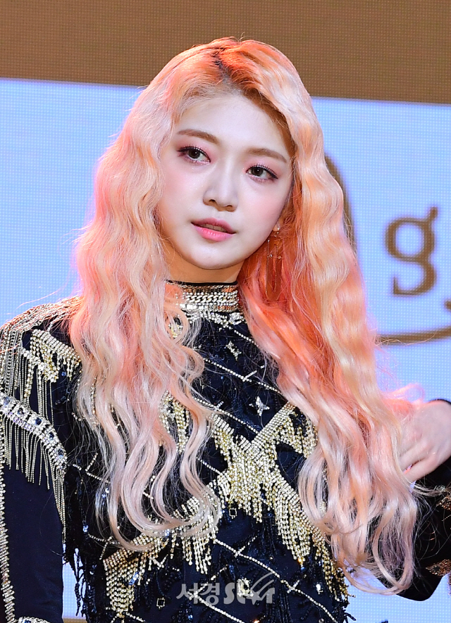 에버글로우 온다, 여유 넘치는 모습 (쇼케이스)