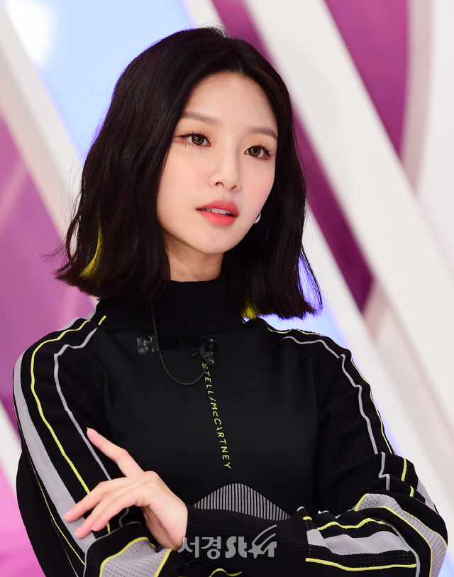 엘리스 벨라, 빛나는 매력