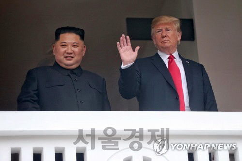 北, 통미봉남 암시하나... 유엔군 전화엔 응답