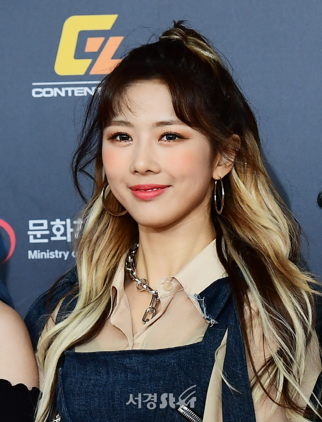 드림캐쳐 유현, 아름다운 미소