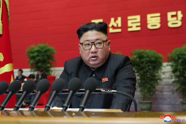 김정은 대남문제 고찰, 대외관계 전면 확대”···세부 내용은 비밀