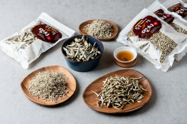 황토가마로 말리니 세균 쏙 맛·영양 쑥