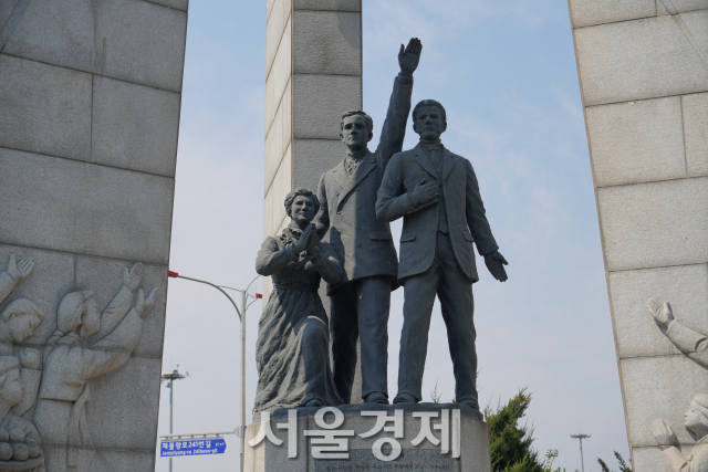 인천·강화엔 왜 교회가 많을까…걸어서 만난 근대 문화유산