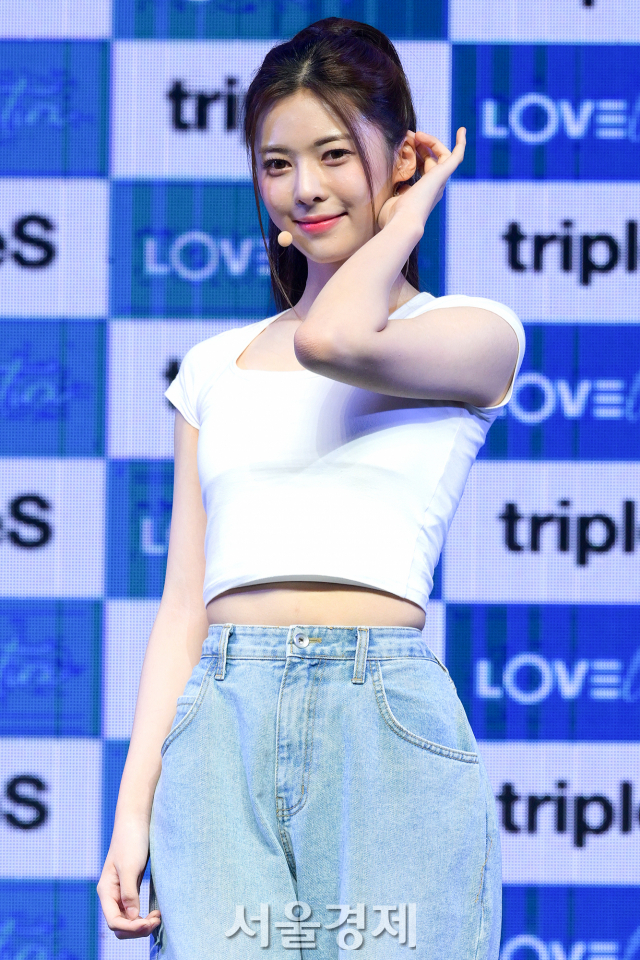 러블루션 서다현, 불렀어? [SE★포토]