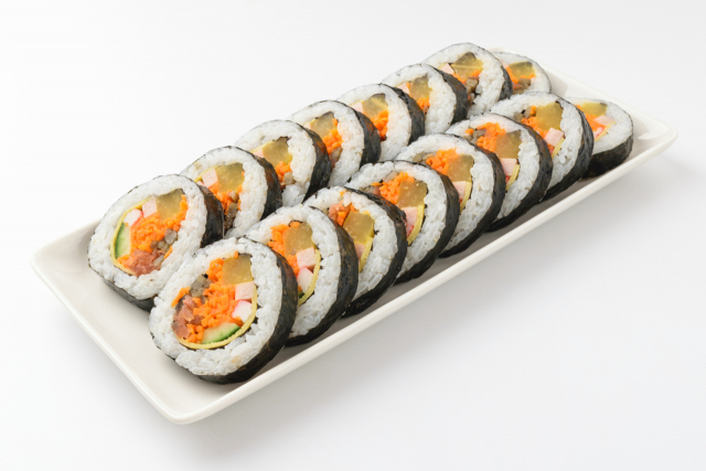 강남보다 더 비싼 이 곳 직장인들, 2만원으로도 점심 먹을 게 없다…김혜자 김밥 못 사는 이유 있었네