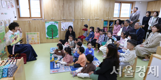 ‘이야기 할머니’ 사업이 확대 되야하는 이유는