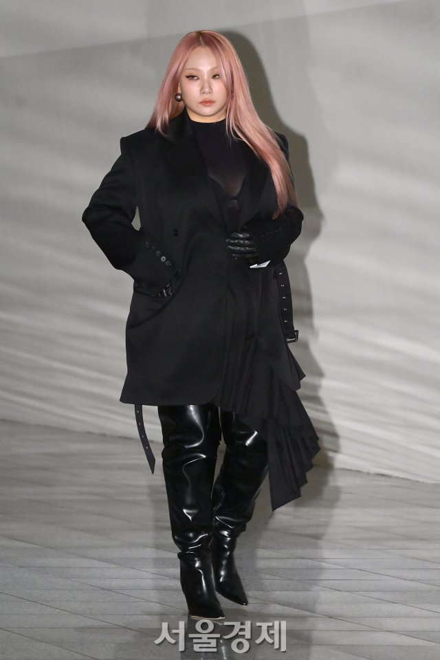 CL, 포스 넘치는 걸음걸이 [SE★포토]