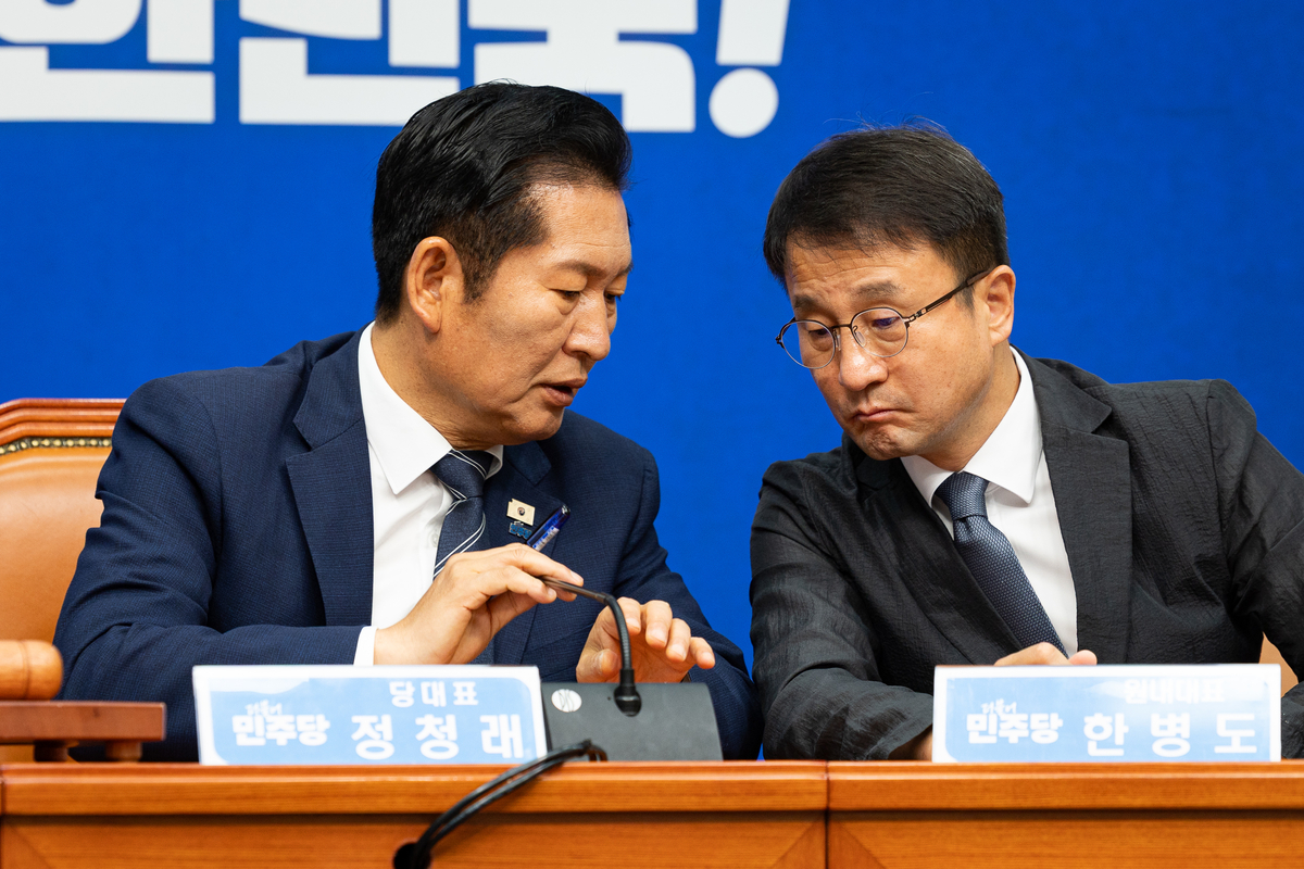 정청래, 갈등설 진화 “이재명 대통령 ‘월드 클래스’ 지도자”