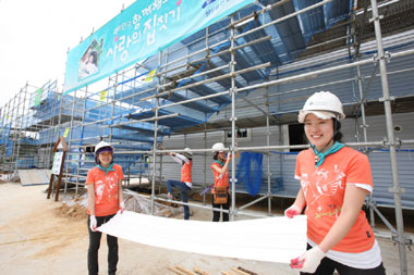 삼성물산 건설부문 충남 천안에서 사랑의 집짓기 행사