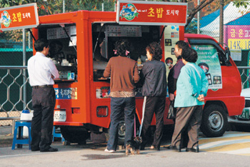 차량 초밥 전문점，“200만원이면 당신도 사장님”