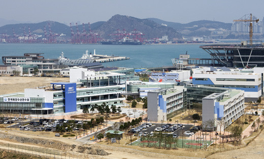 해양수산연수원 부산 영도시대 열었다